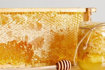 How To Render Beeswax for Natural Products
